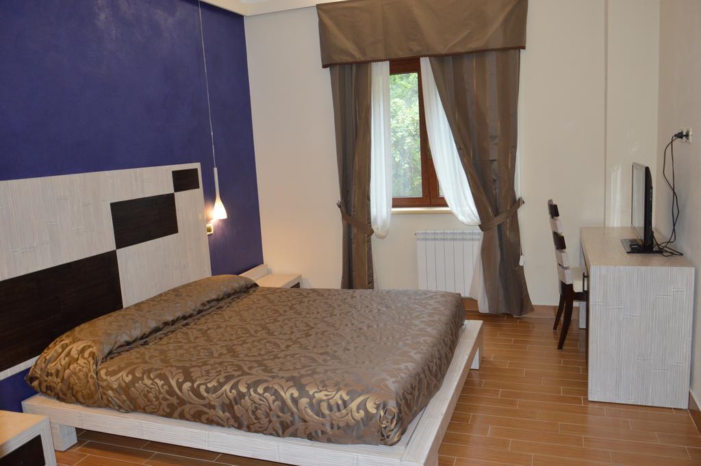 Agriturismo Il Falco Велетри Стая снимка